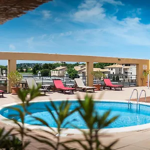 Grand Hotell